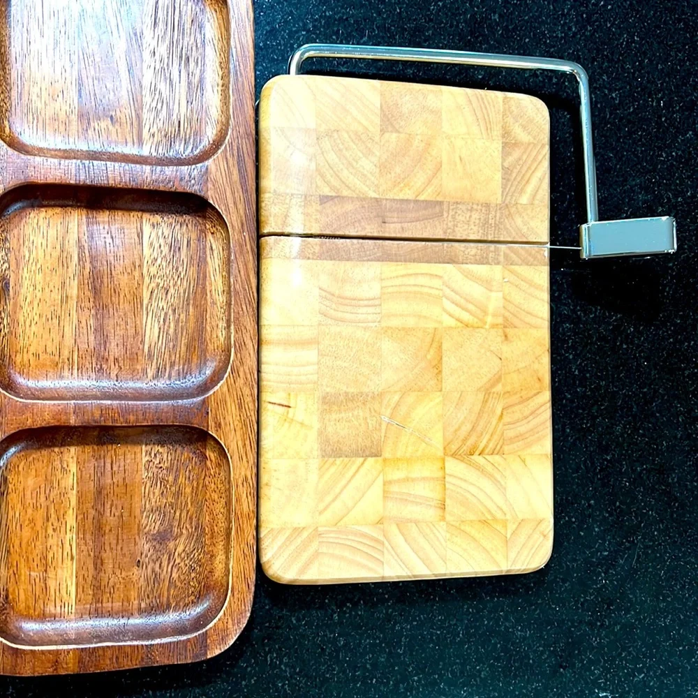 NWOT CRATE&BARREL Teak Serving Tray & Beechwood Cheese Slicer Set